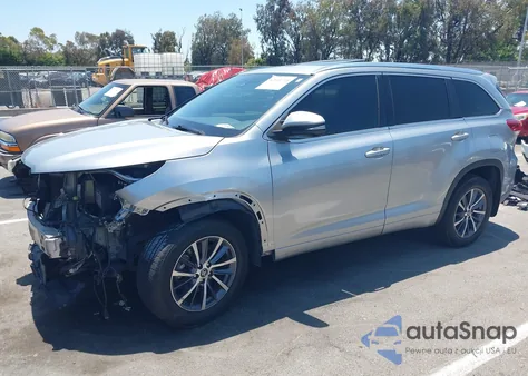 2017 Toyota Highlander Se/Xle from USA, damaged, VIN 5TDKZRFH8HS507575